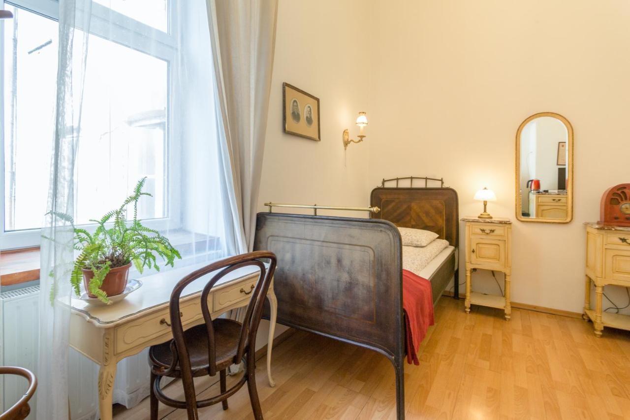 Szeroka 33 Apartament *